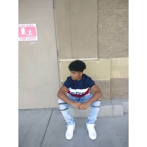 Meet your Posher, Angelo